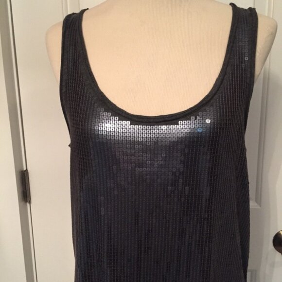 VINCE DRESS MINI GRAY SEQUIN SHIFT SLEEVELESS SCOOP NECK Size L - Picture 2 of 8